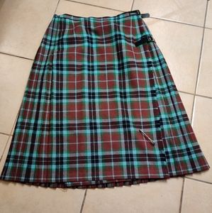 Mosbrook 1960s Pleated Plaid Green Skirt W/Buckles